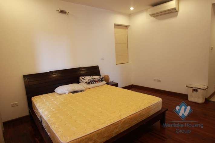 01 bedroom serviced apartment for rent in Dang Thai Mai, Tay ho, Hanoi